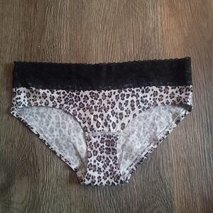 Victoria's Secret Leopard Print Panties with Black Lace 2015